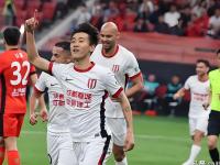 开云体育网页版-成都蓉城俱乐部背恩忘义操纵媒体批评徐正源的简单介绍
