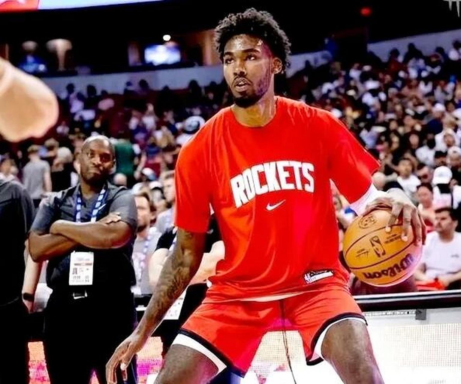 关于NBA球员受伤愈复出，决心全力拼搏赢取胜利的信息